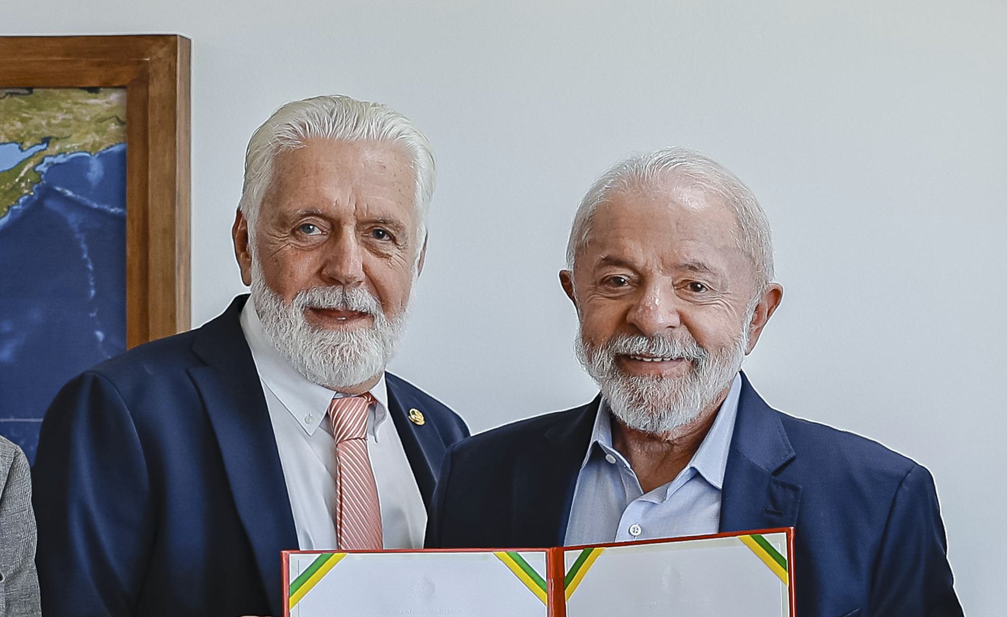Petista participou de inauguração de hospital com parlamentar investigado 13 dias após operação da PF.