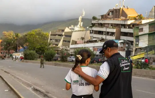 Brasileiros tem se mobilizado para enviar doações às vítimas dos terremotos que atingiram a Venezuela na última semana.