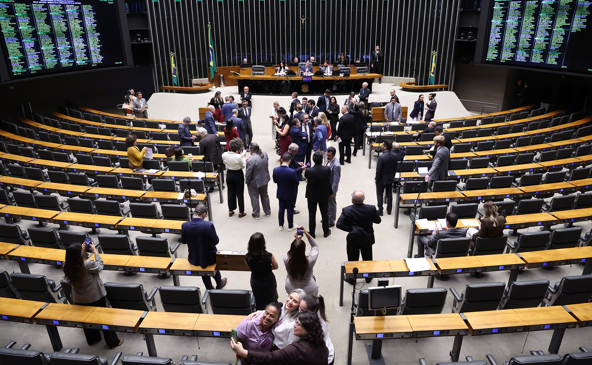 Câmara aprova MP que destina arrecadação com bets para a PF