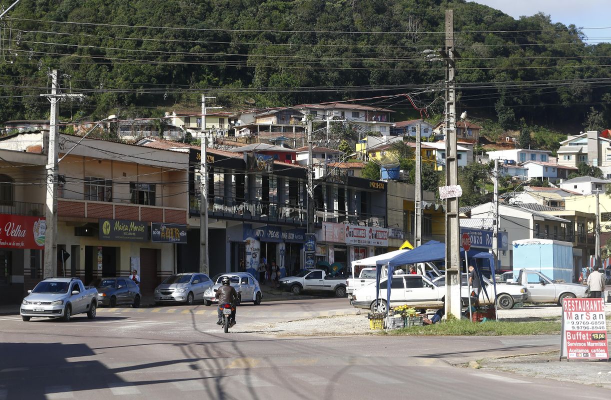 Rio Branco do Sul cobra providências da Copel junto ao Ministério Público por falhas recorrentes no fornecimento de energia elétrica.