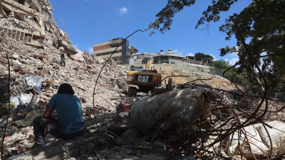 EUA defendem regime da Venezuela após críticas a resposta a terremotos