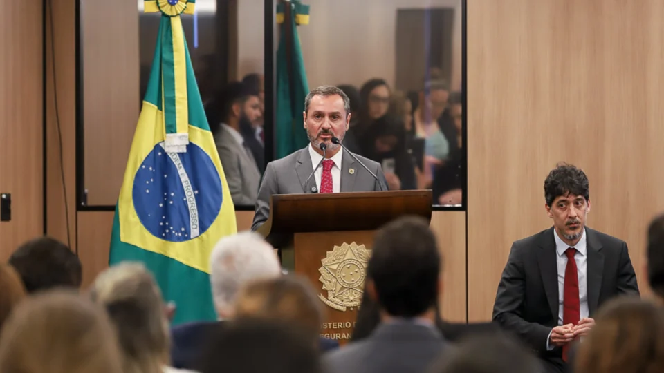 Andrei Rodrigues, diretor-geral da PF. Cúpula da corporação pediu ampliação de prazo ao Supremo para analisar restante do material.