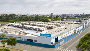 Fábrica em SP é a única de grupo alemão capaz de produzir peça e recebe aporte milionário para dobrar a capacidade.