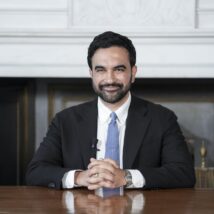 O prefeito de Nova York, Zohran Mamdani, durante o seu discurso relativo aos 250 anos de independência dos Estados Unidos Imagem referente a matéria