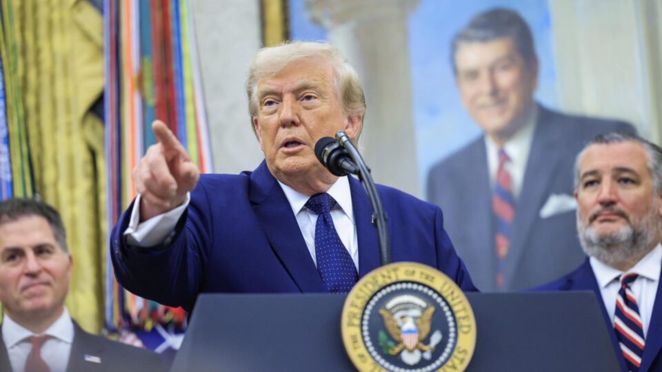 Trump diz que só pediu revisão e não deu ordem para que suspensão de jogador fosse cancelada