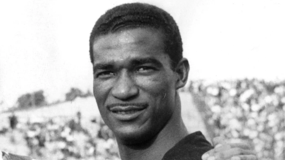 Didi, fotografado em 1958: parte crucial das duas primeiras conquistas brasileiras.