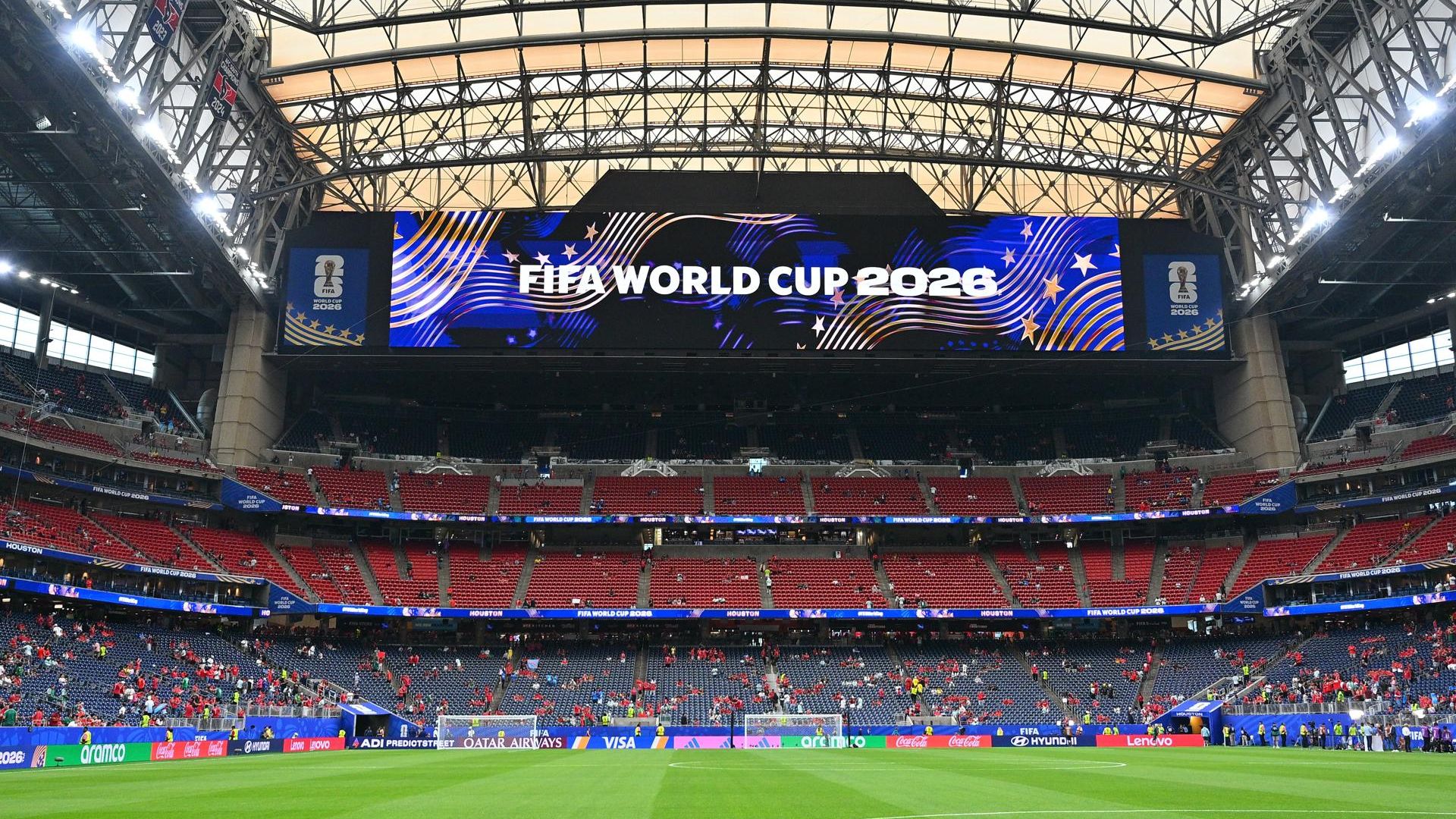 Brasileiro levaria 3 anos para comprar ingresso da final da Copa; alemães, 4 meses