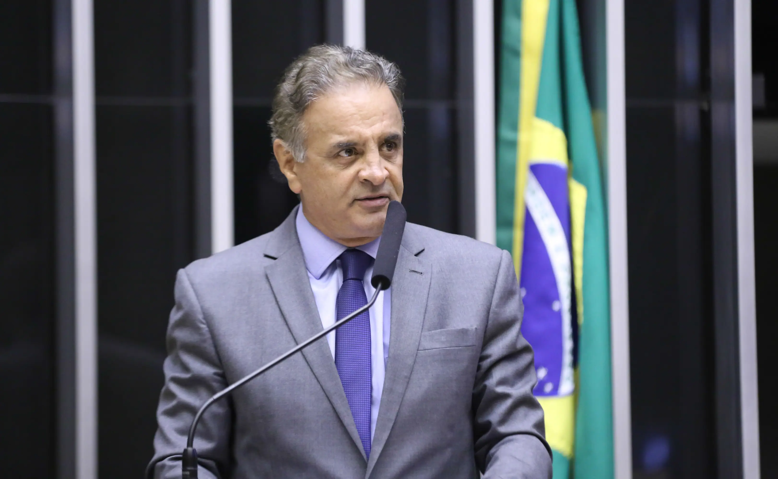 Principal adversário de Dilma em 2014 rejeita polarização e diz que nunca foi inimigo de Lula.