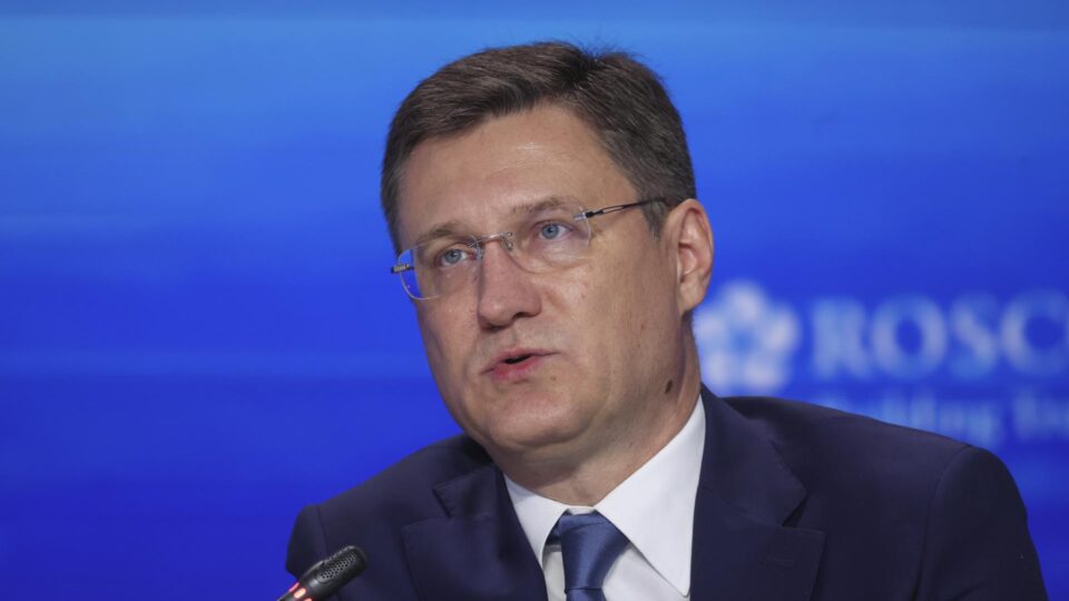 Devido a ataques da Ucrânia, Rússia suspende exportações de diesel; Brasil recorre a outras fontes
