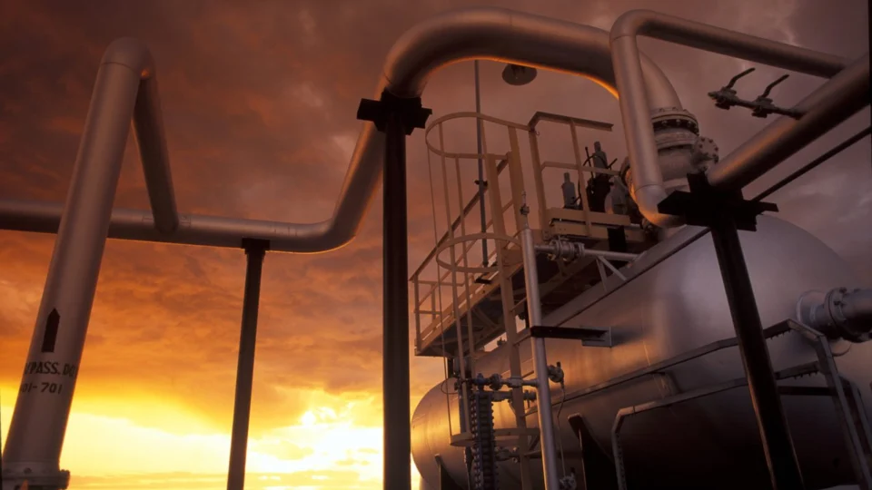 Estatal gestora de contatos tenta acesso a infraestrutura há quatro anos, mas Petrobras resiste.