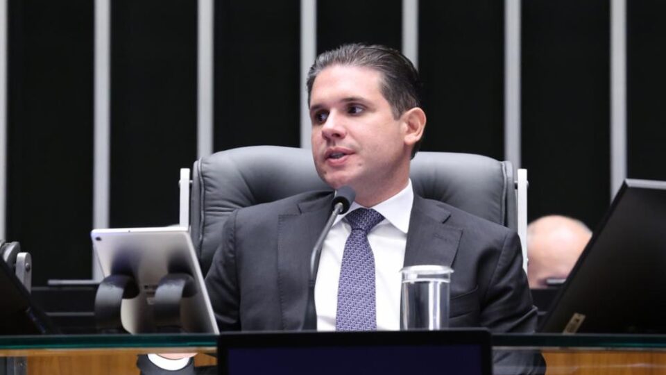 Motta reage à decisão de Dino sobre Valdemar e acusa STF de intervenção judicial