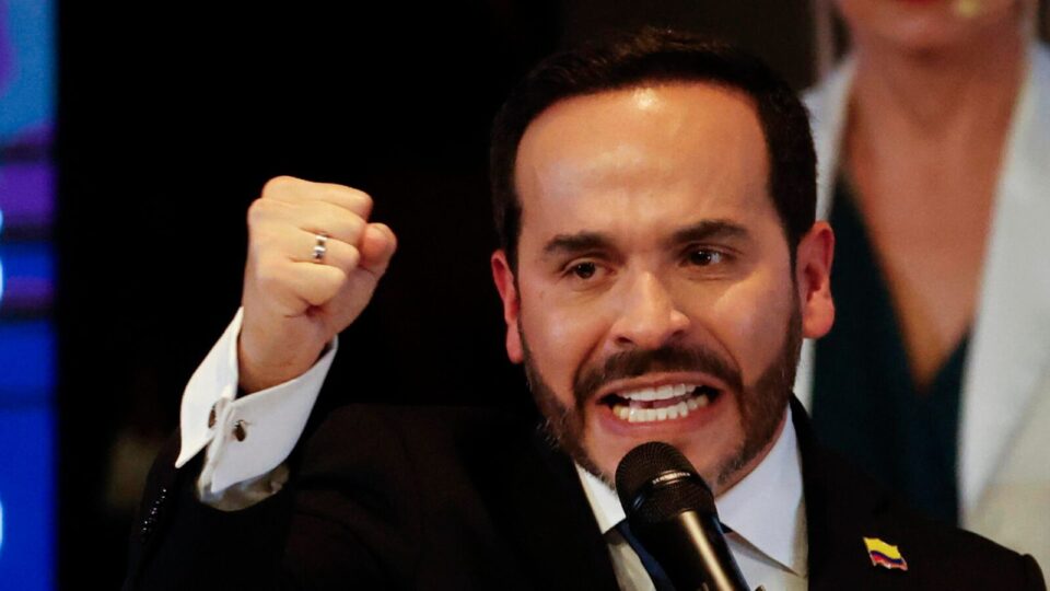 O modelo Bukele chegou à Colômbia?