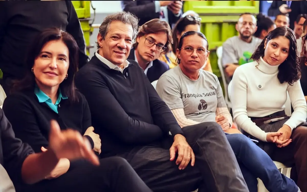 Viagens de pré-candidatos e convenção estadual em Campinas: PT prioriza pré-campanha no interior de São Paulo.