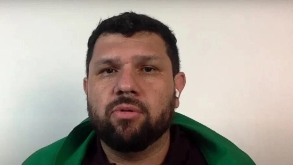 Moraes mantém bloqueio das contas e passaporte da filha de Oswaldo Eustáquio