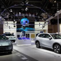 Carro elétrico custa até 76% menos por quilômetro do que modelo a gasolina Comparação carro elétrico