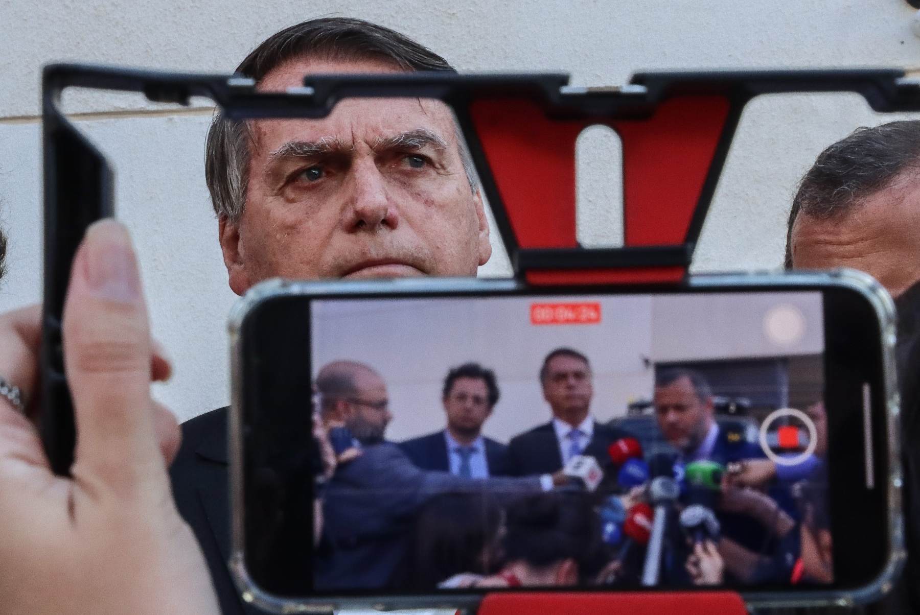 Por que a punição de Alexandre de Moraes pode causar a morte civil de Bolsonaro?