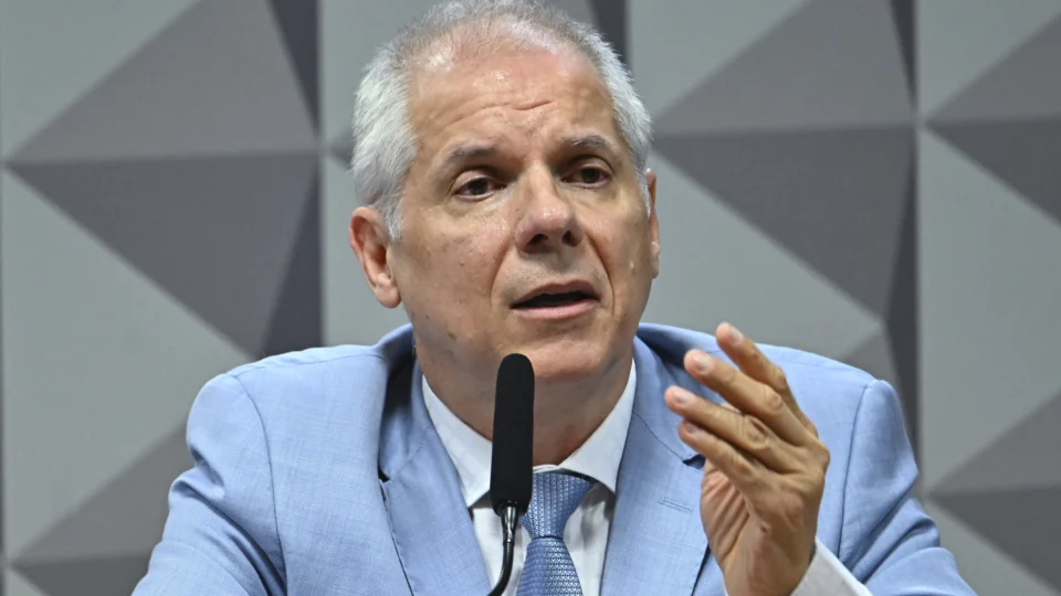 PF indicia ex-presidente do INSS e mais 47 por descontos ilegais em aposentadorias