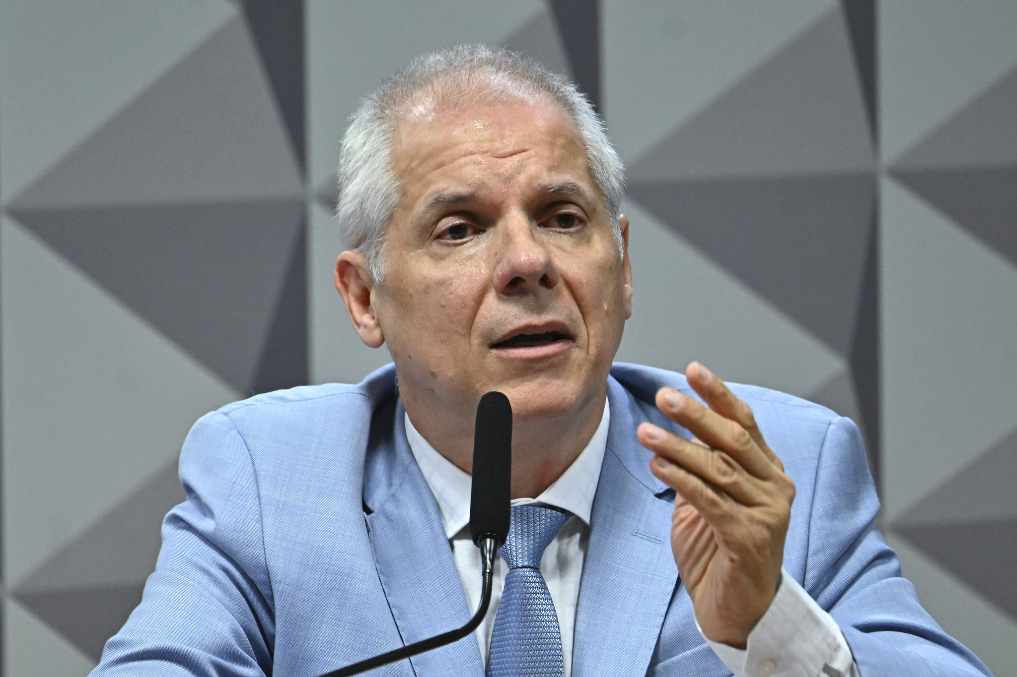 PF indicia ex-presidente do INSS e mais 47 por descontos ilegais em aposentadorias
