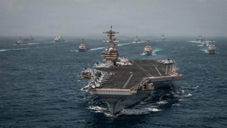 Sob ordem de Trump, EUA reimpõem bloqueio naval ao Irã e lançam novos bombardeios
