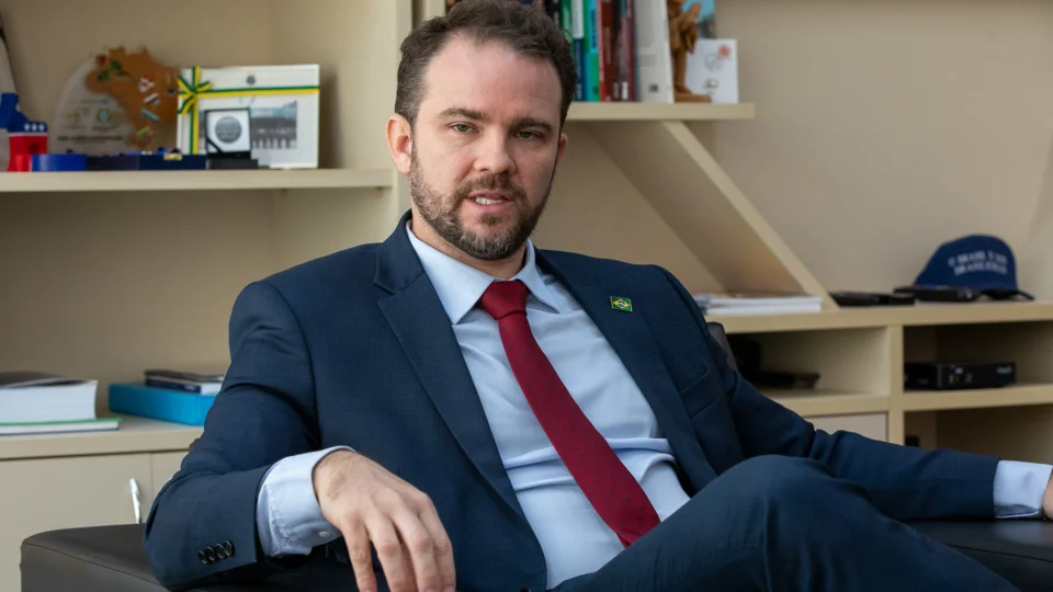 Ministro da Fazenda vê como provável acionamento da Lei da Reciprocidade.