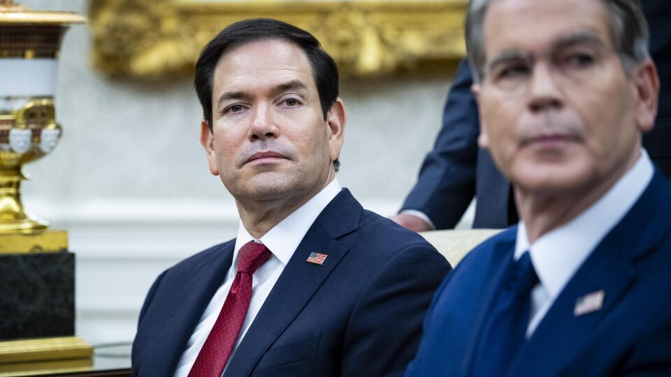 Rubio diz que terrorismo de extrema-esquerda precisa ser “esmagado para sempre”