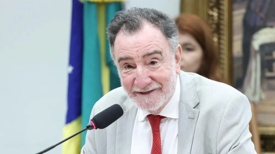 Aos 74 anos, o deputado federal Patrus Ananias é um dos quadros históricos do PT.