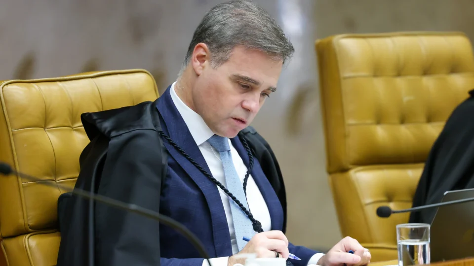 Sorteio coloca ministro em impasse envolvendo membro tradicional do PSOL e pré-candidato do PSD. Ainda não há nenhum despacho nos autos.