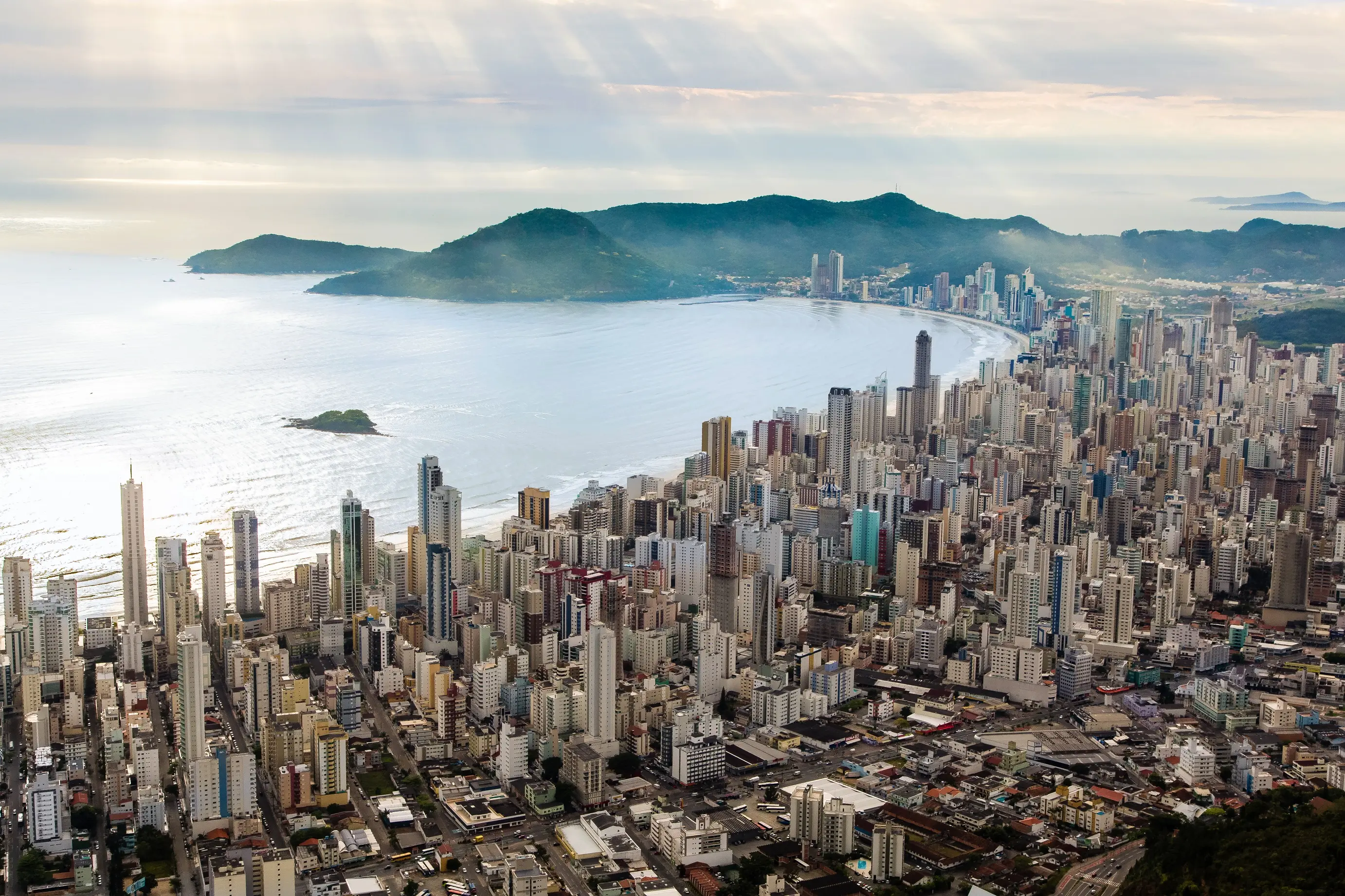 Balneário Camboriú arrecadou cerca de R$ 4,7 milhões com ITBI de integralização no último ano.