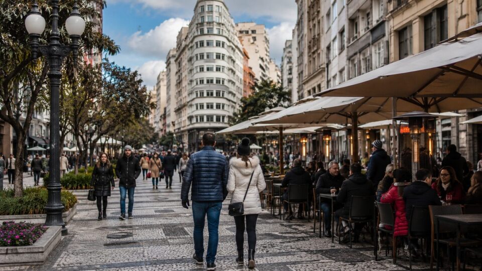 Curitiba consolida turismo de inverno e ganha espaço entre os principais destinos da estação