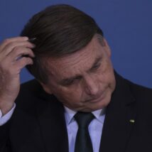 Moraes suspende visitas de Bolsonaro após Flávio divulgar carta Imagem referente a matéria