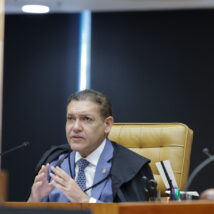 Ministro considerou que liberdade econômica deve prevalecer sobre ausência de regras. Imagem referente a matéria