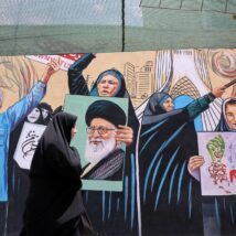 Propaganda do regime do Irã em Teerã, capital iraniana Imagem referente a matéria