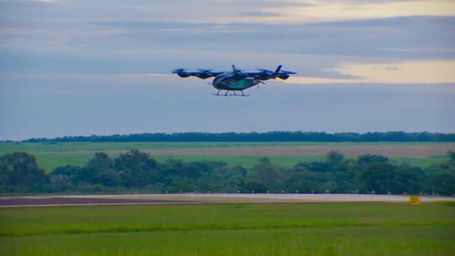 Embraer avança em regulação e fecha novos acordos de venda de 'carro voador'
