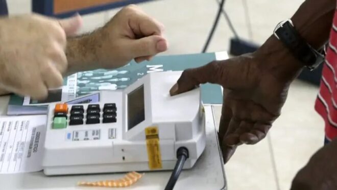 Mais de 20 milhões de eleitores se declaram pretos ou pardos para 2026
