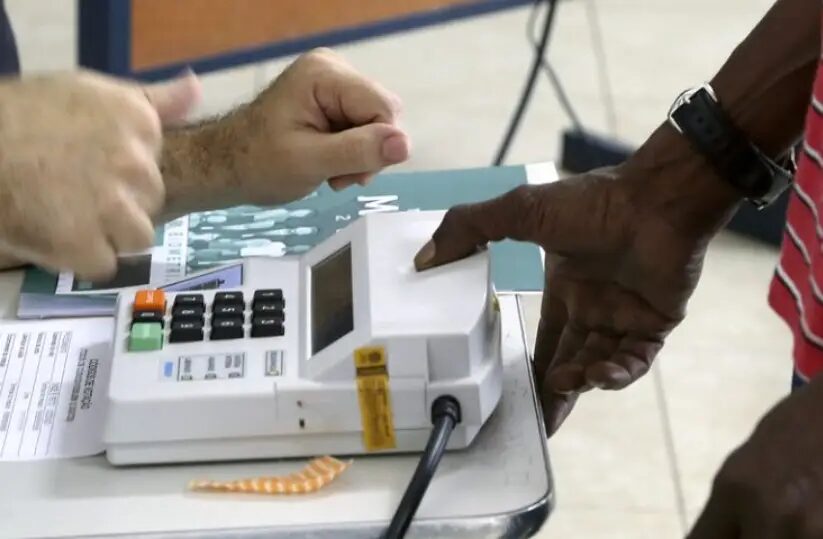 TSE registra 20,5 milhões de eleitores negros em 2026