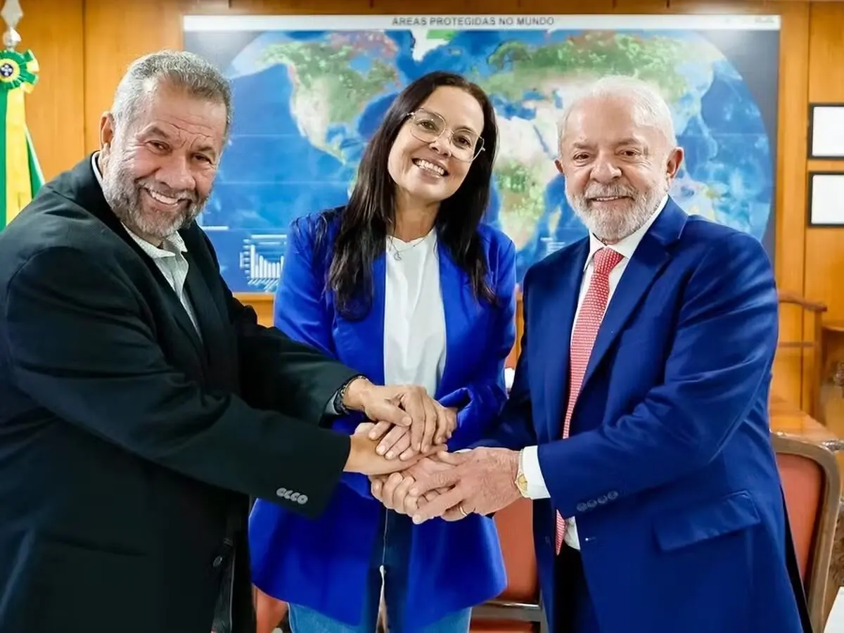 PT Nacional colocou relações internas em risco e interveio no diretório estadual para fixar apoio a Juliana Brizola.