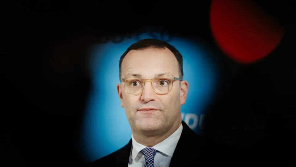 Jens Spahn: filho encomendado nos EUA.