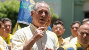 Candidatura de Ciro Gomes movimenta a corrida pelo governo do Ceará nas eleições de 2026.