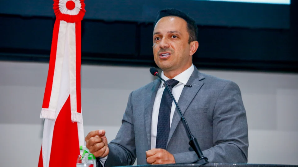 Rogério Barra quer mais do que a lei autorizativa recém-sancionada. Para ele, o uso de banheiros baseado em identidades de gênero deve ser proibido em todos os estabelecimentos comerciais do Pará.