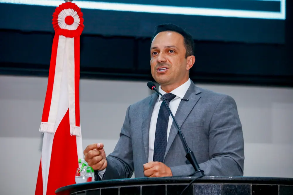 Rogério Barra quer mais do que a lei autorizativa recém-sancionada. Para ele, o uso de banheiros baseado em identidades de gênero deve ser proibido em todos os estabelecimentos comerciais do Pará.