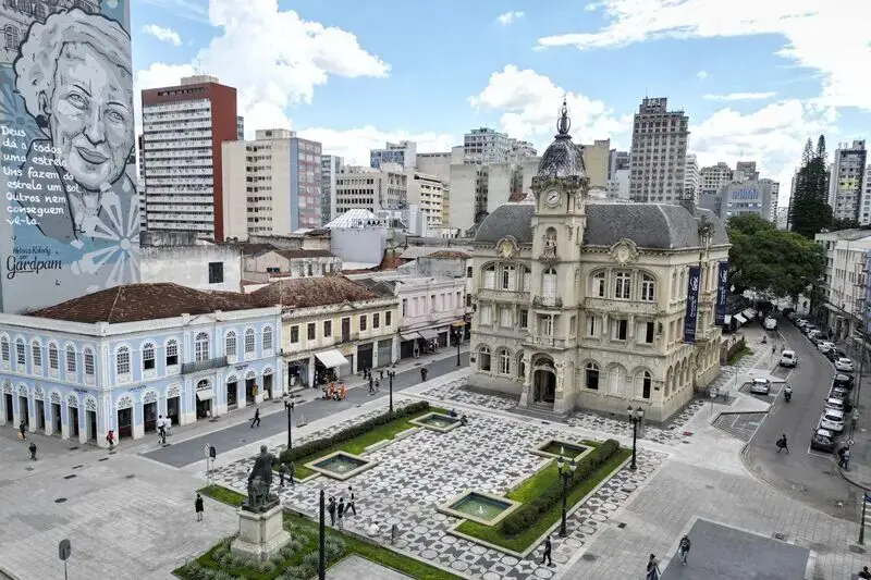Plano Diretor de Curitiba muda eixo de crescimento e prioriza áreas já urbanizadas.
