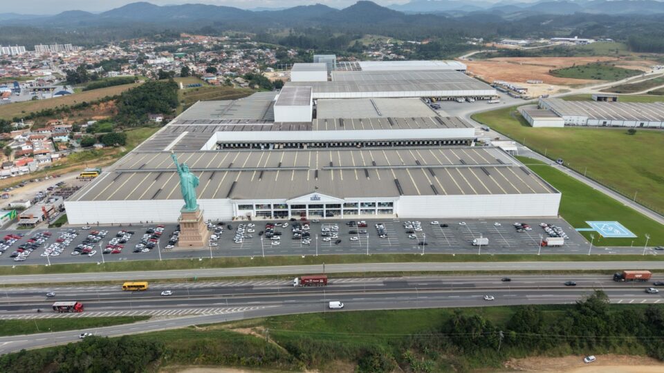Havan investe R$ 250 milhões e leva supertecnologia ao maior centro de distribuição da América Latina