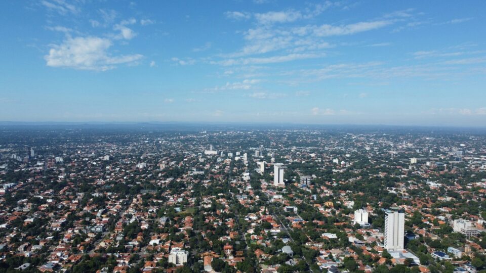 Corrida de brasileiros impulsiona “febre” de imóveis de alto padrão no Paraguai