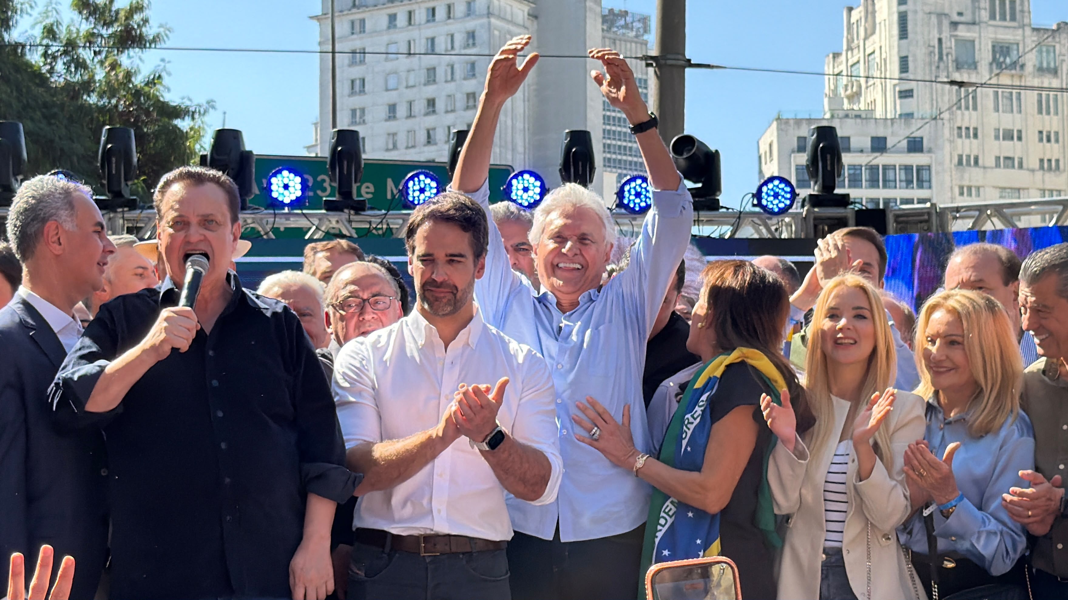 Caiado critica Flávio e Lula em lançamento da chapa a presidente