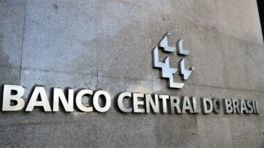 Copom corta taxa básica de juros para 13,75% ao ano