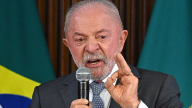 Governo Lula aciona OMC contra tarifaço de Trump