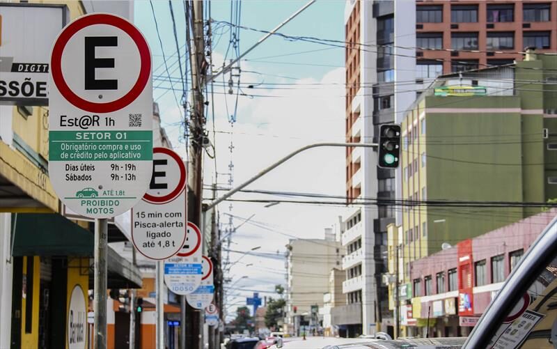 TCE-PR suspende licitação de R$ 101,7 milhões do EstaR em Curitiba