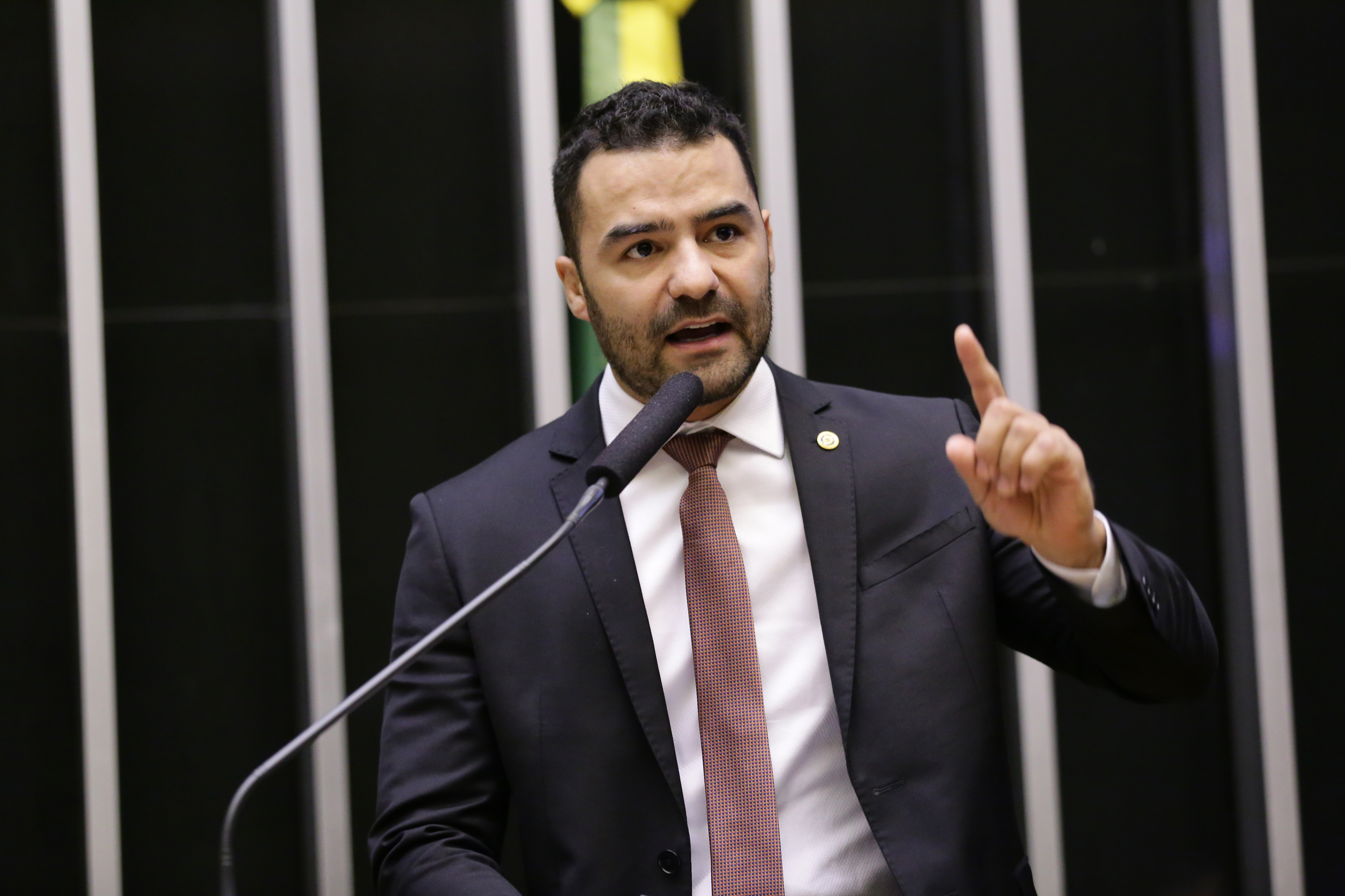 Moraes barra tentativa de Mamãe Falei de voltar à política