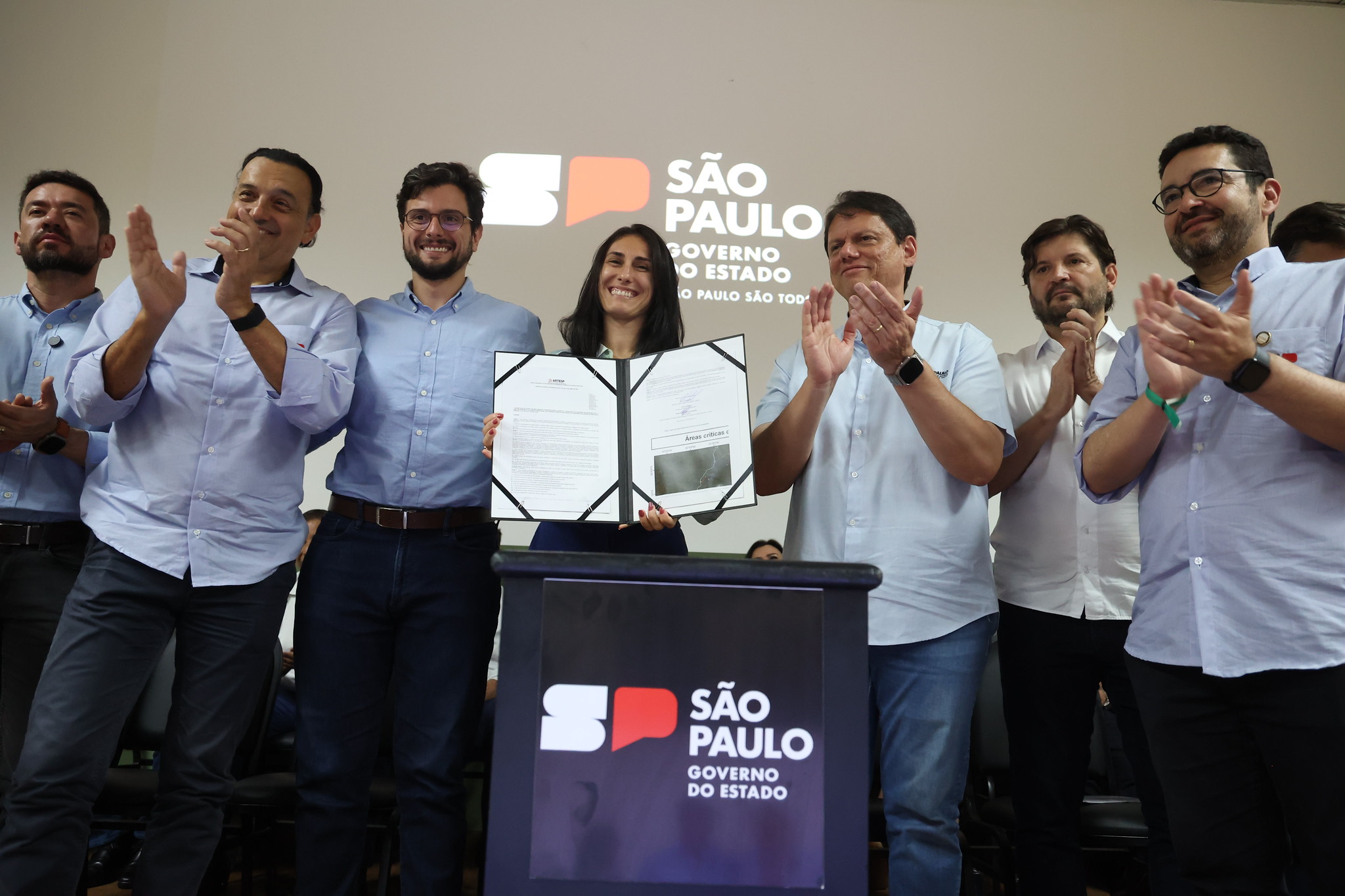 Plano de governo de Tarcísio possui 196 páginas e é elaborado pela “supersecretária” Natália Resende.