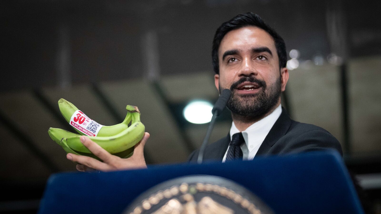 Mercados estatais com preços subsidiados: o plano desastroso do prefeito de Nova York